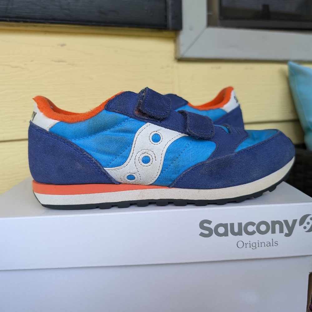 Big boys Saucony Velcro sneakers
